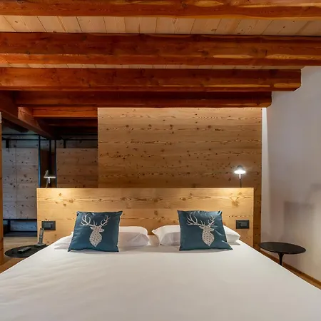 Hammerack Hotel, & Wellness 5* מלבורגטו ואלברונה